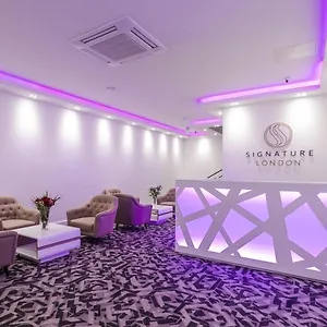 Signature London Hotel
