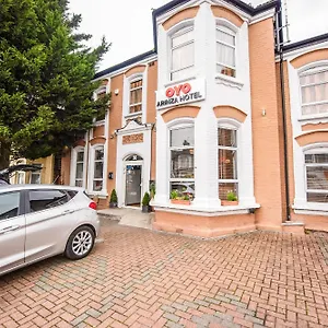 Arinza Hotel, London Ilford